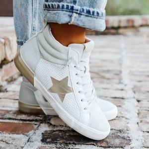 Vintage havana sneakers